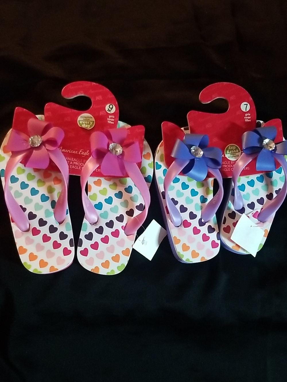 American Eagle Outfitters Kids Heart-Print Flip Flops Sz. 7 & Sz. 9 Bundle